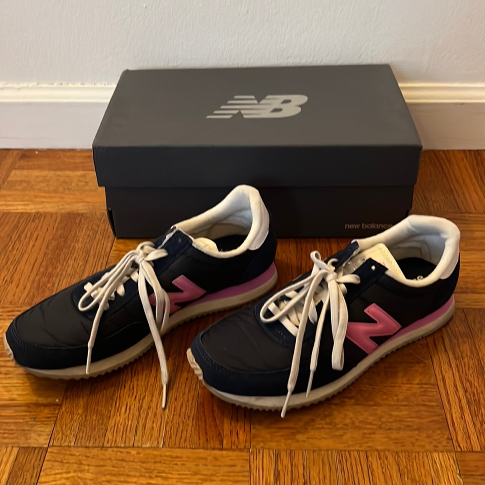 New Balance 720 sneaker